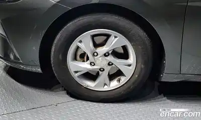 Hyundai Avante 2021 1.6 Автомат в Москве № 283453, миниатюра 3