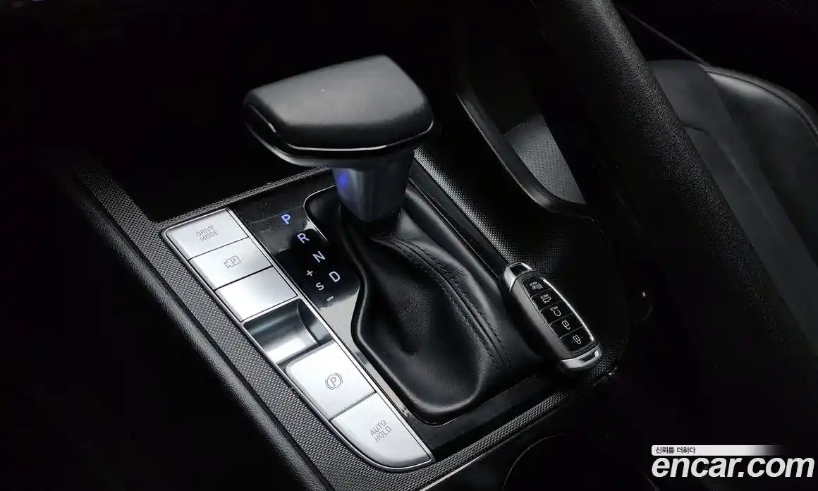 Hyundai Avante 2021 1.6 Автомат в Москве № 283453, фото 10