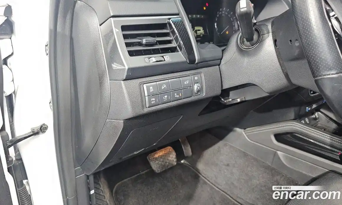 SsangYong Rexton 2020 2.2 Автомат в Москве № 28361, фото 3