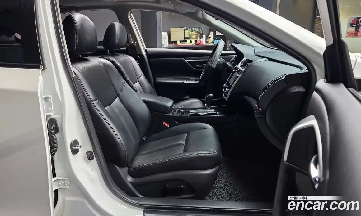 Nissan Altima 2018 2.5 Автомат в Москве № 284995, фото 8