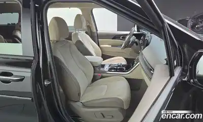 Kia Canival 2023 2.2 Автомат в Москве № 287008, миниатюра 9