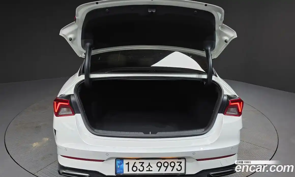 Kia K5 2023 2.0 Автомат в Москве № 287204, фото 7