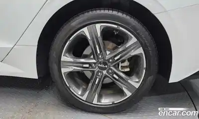 Kia K5 2023 2.0 Автомат в Москве № 287204, миниатюра 10