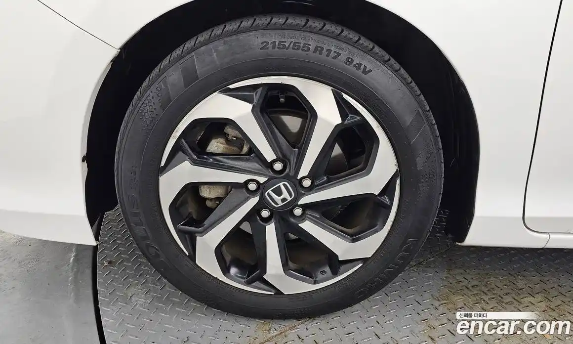 Honda Accord 2016 2.4 Автомат в Москве № 303001, фото 5