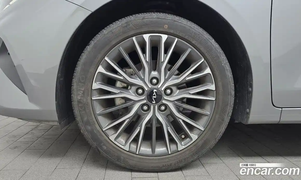 Kia K3 2022 1.6 Автомат в Москве № 304435, фото 14