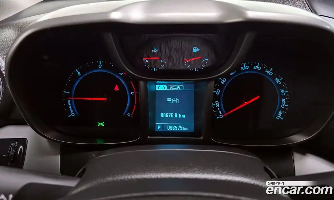 Chevrolet Orlando 2015 2.0 Автомат в Москве № 314895, фото 17