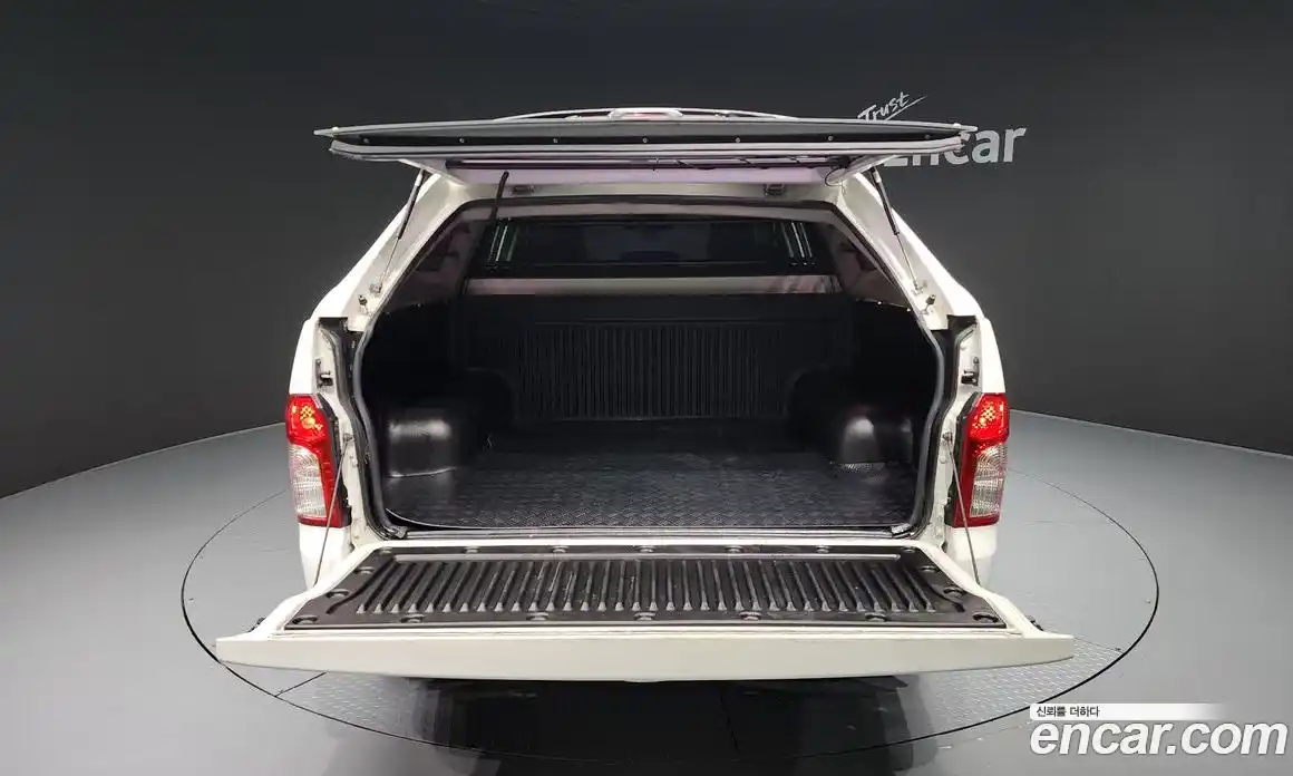 SsangYong Korando 2016 2.0 Автомат в Москве № 31778, фото 19