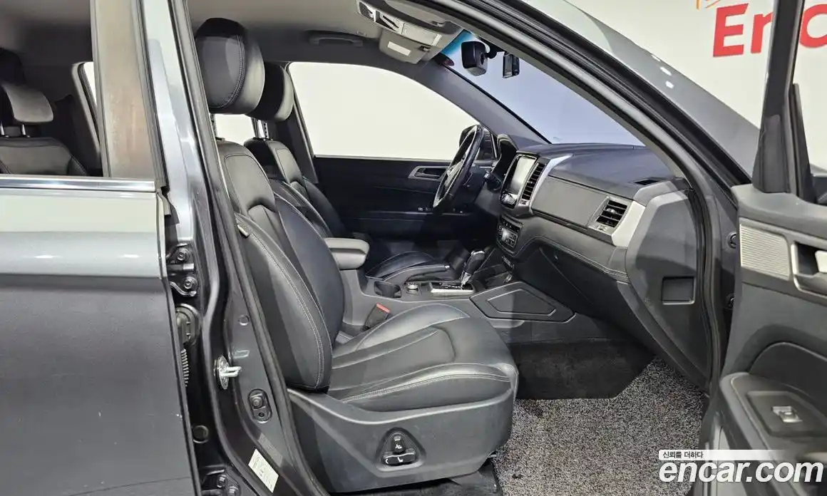 SsangYong Rexton 2019 2.2 Автомат в Москве № 32018, фото 14