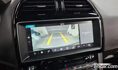 Jaguar F-Pace 2017 2.0 Автомат в Москве № 320214, миниатюра 11