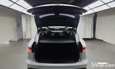 Jaguar F-Pace 2017 2.0 Автомат в Москве № 320214, миниатюра 7