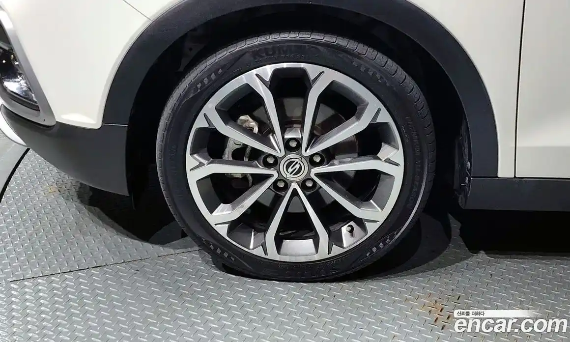 SsangYong TIBOLI 2019 1.6 Автомат в Москве № 32043, фото 16