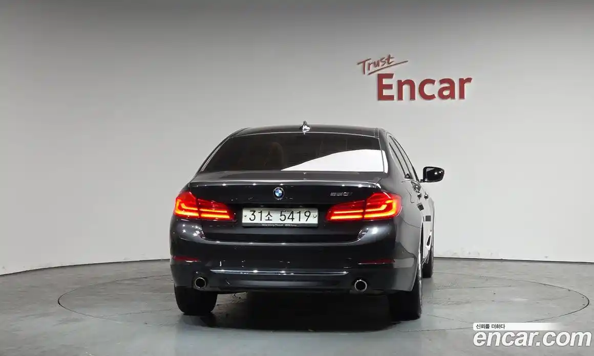 BMW 5-Series 2019 2.0 Автомат в Москве № 335665, фото 20