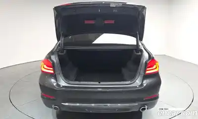 BMW 5-Series 2019 2.0 Автомат в Москве № 335665, миниатюра 2