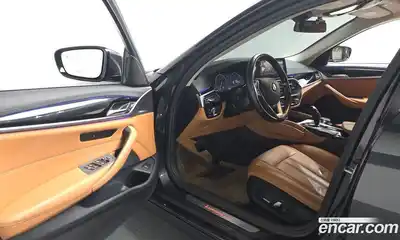 BMW 5-Series 2019 2.0 Автомат в Москве № 335665, миниатюра 10