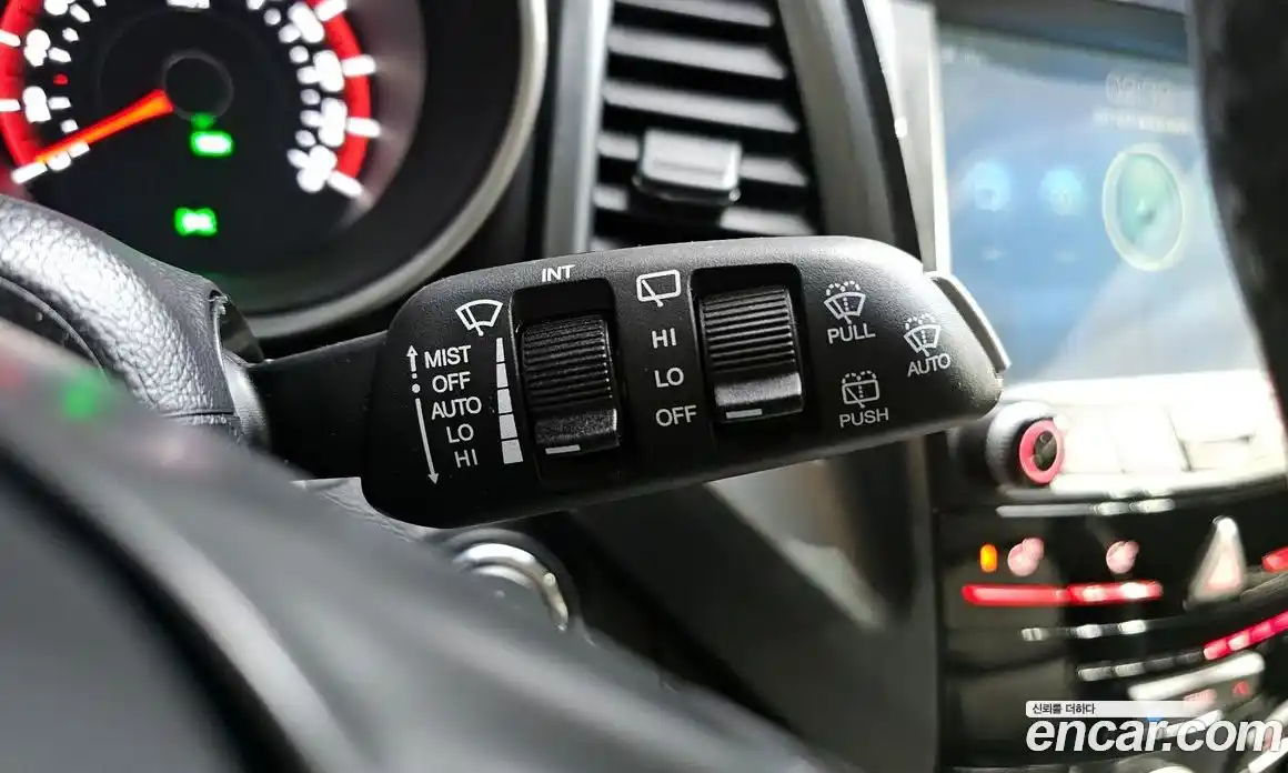 SsangYong TIBOLI 2018 1.6 Автомат в Москве № 33783, фото 4