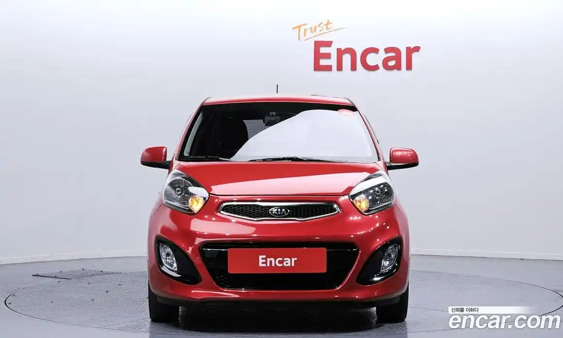 Kia Morning 2013 1.0 Автомат в Москве № 339021, фото 8