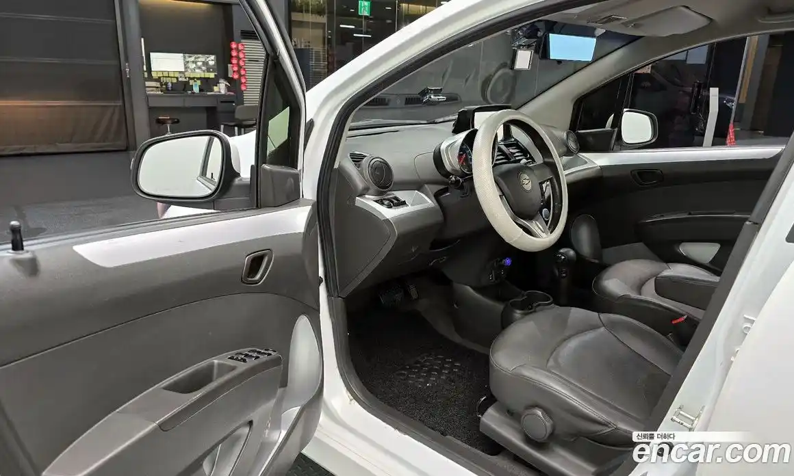 Chevrolet Spark 2014 1.0 Автомат в Москве № 36855, фото 20