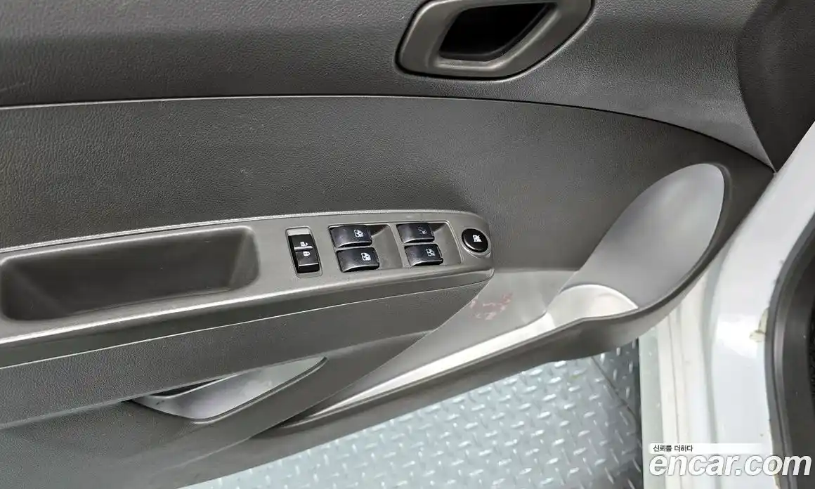 Chevrolet Spark 2014 1.0 Автомат в Москве № 36855, фото 10