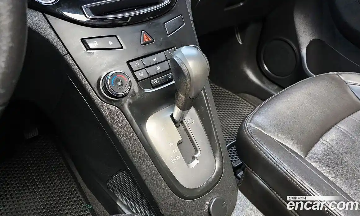 Chevrolet Orlando 2013 2.0 Автомат в Москве № 37155, фото 12