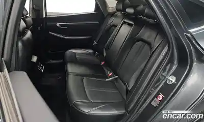 Hyundai Sonata 2022 2.0 Автомат в Москве № 3875, миниатюра 2