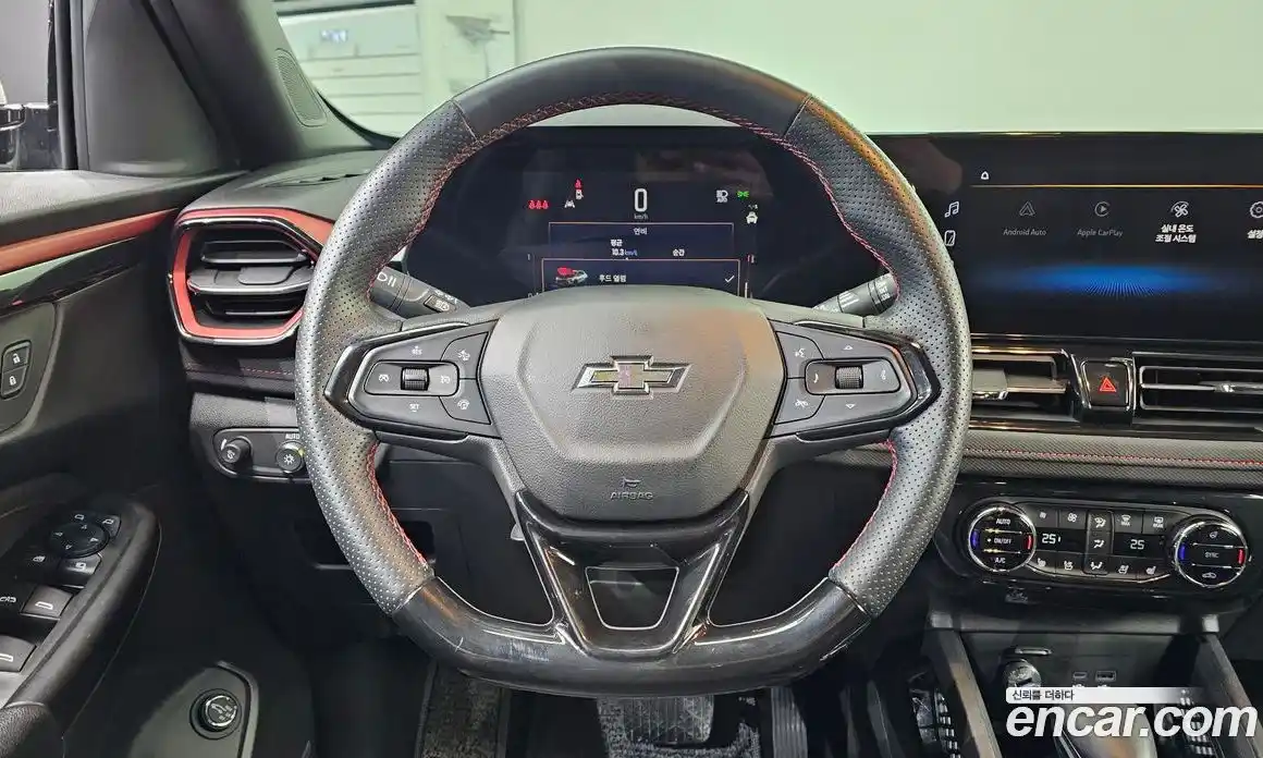 Chevrolet TrailBlazer 2024 1.3 Автомат в Москве № 39403, фото 1