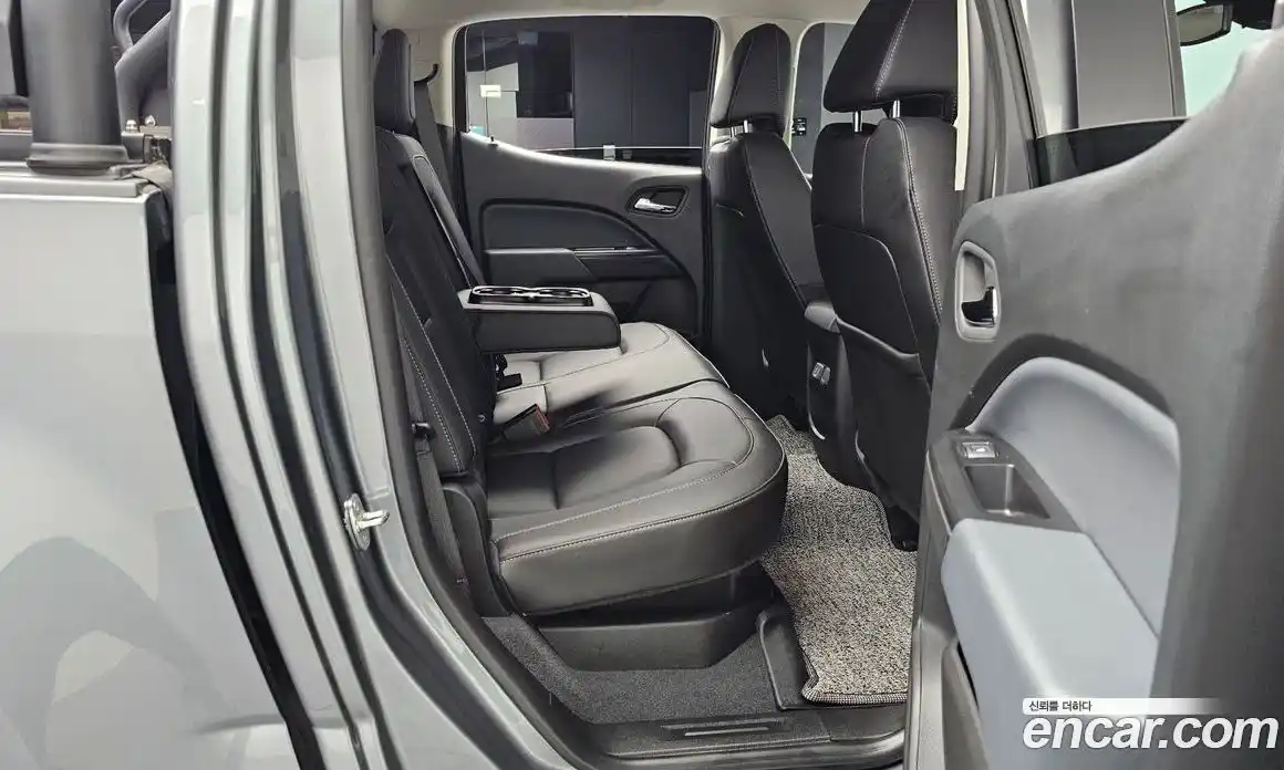 Chevrolet Colorado 2022 3.6 Автомат в Москве № 40613, фото 14