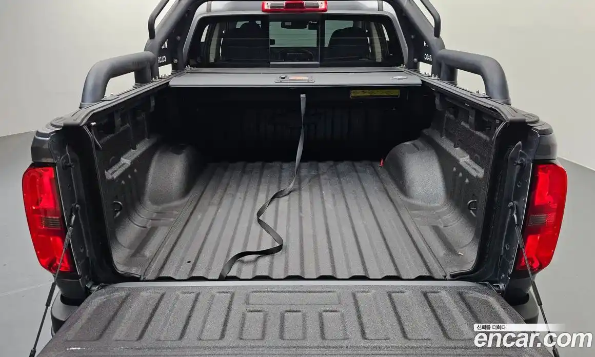 Chevrolet Colorado 2022 3.6 Автомат в Москве № 40613, фото 20