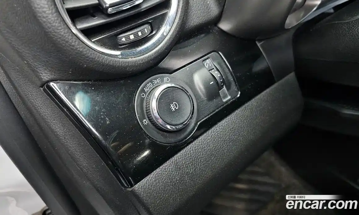 Chevrolet Orlando 2012 2.0 Автомат в Москве № 40889, фото 5