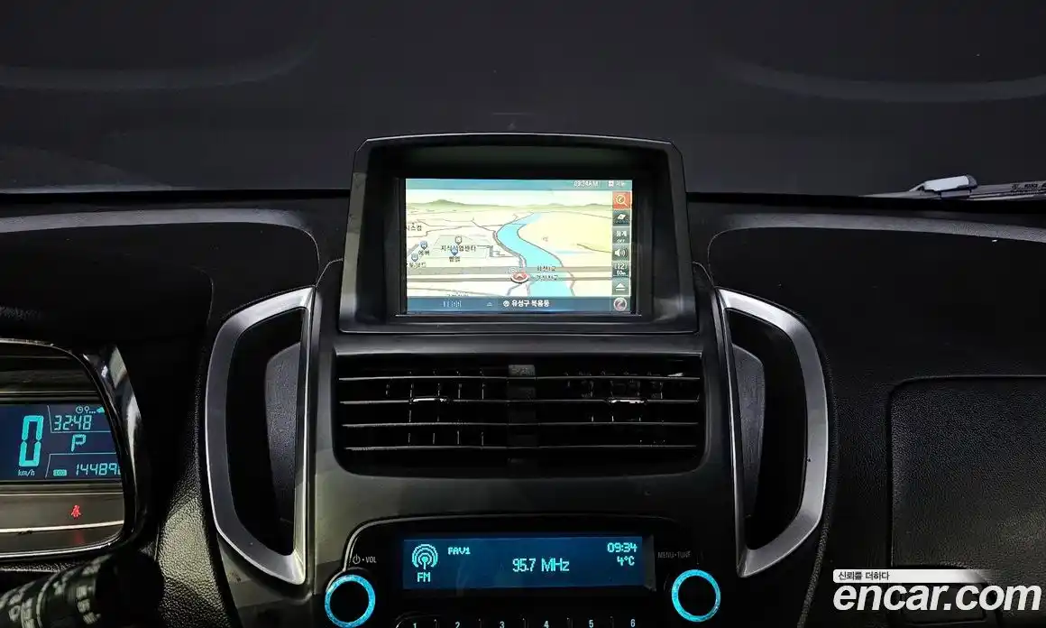 Chevrolet Trax 2015 1.4 Автомат в Москве № 41549, фото 6