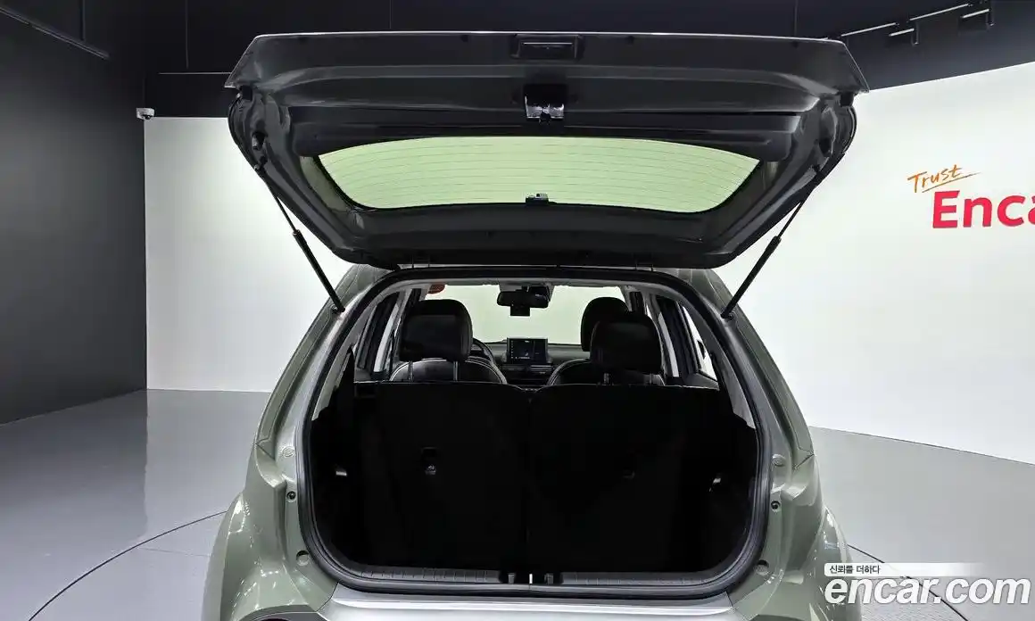 Hyundai Casper 2023 1.0 Автомат в Москве № 45758, фото 18