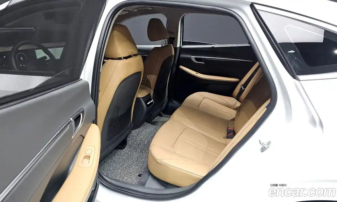 Hyundai Sonata 2024 1.6 Автомат в Москве № 46360, фото 14