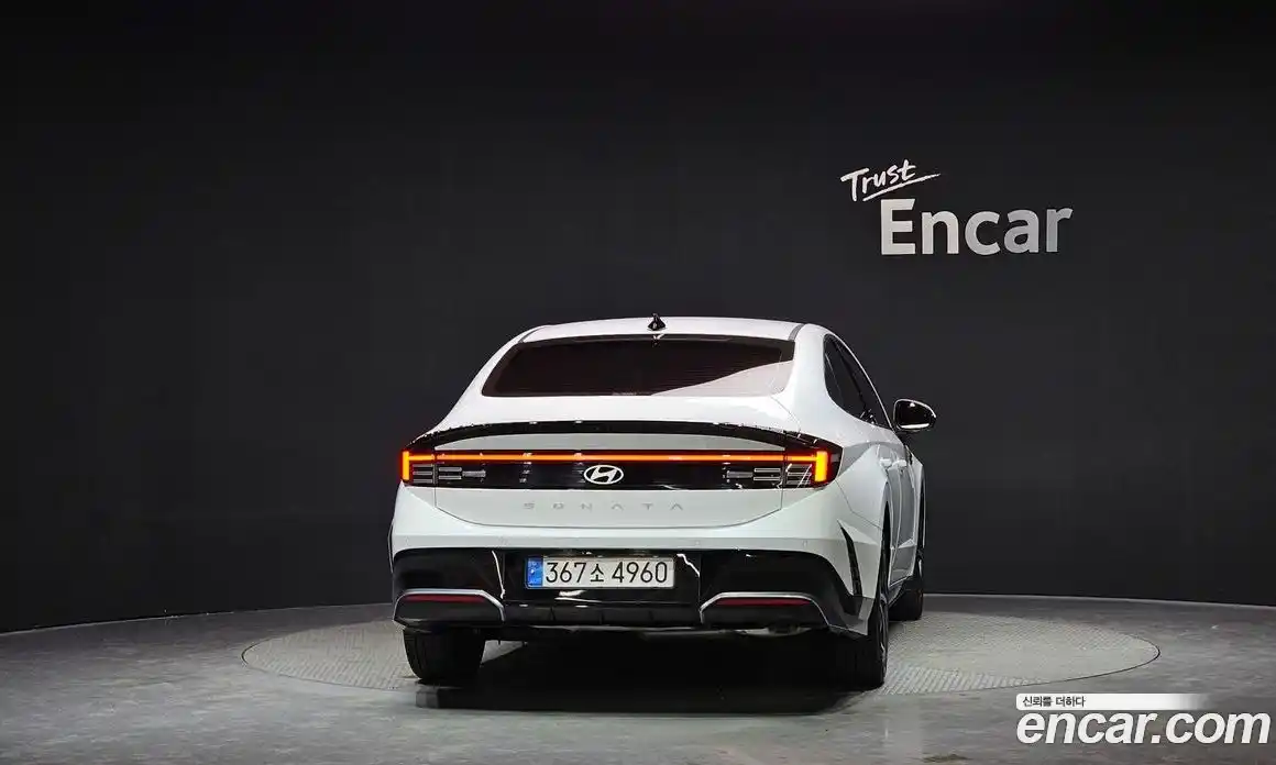 Hyundai Sonata 2024 1.6 Автомат в Москве № 46360, фото 4