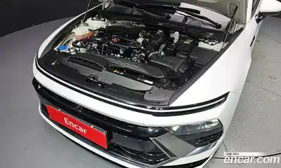 Hyundai Sonata 2024 1.6 Автомат в Москве № 46360, миниатюра 10