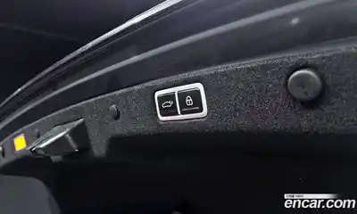 Hyundai Grandeur 2025 2.5 Автомат в Москве № 48021, миниатюра 3