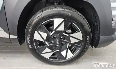 Hyundai Kona 2025 1.6 Автомат в Москве № 48361, миниатюра 3