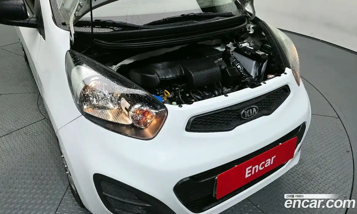 Kia Morning 2014 1.0 Механическая в Москве № 54875, фото 16