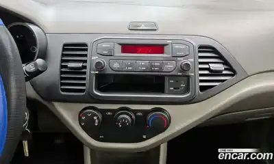 Kia Morning 2014 1.0 Механическая в Москве № 54875, миниатюра 2