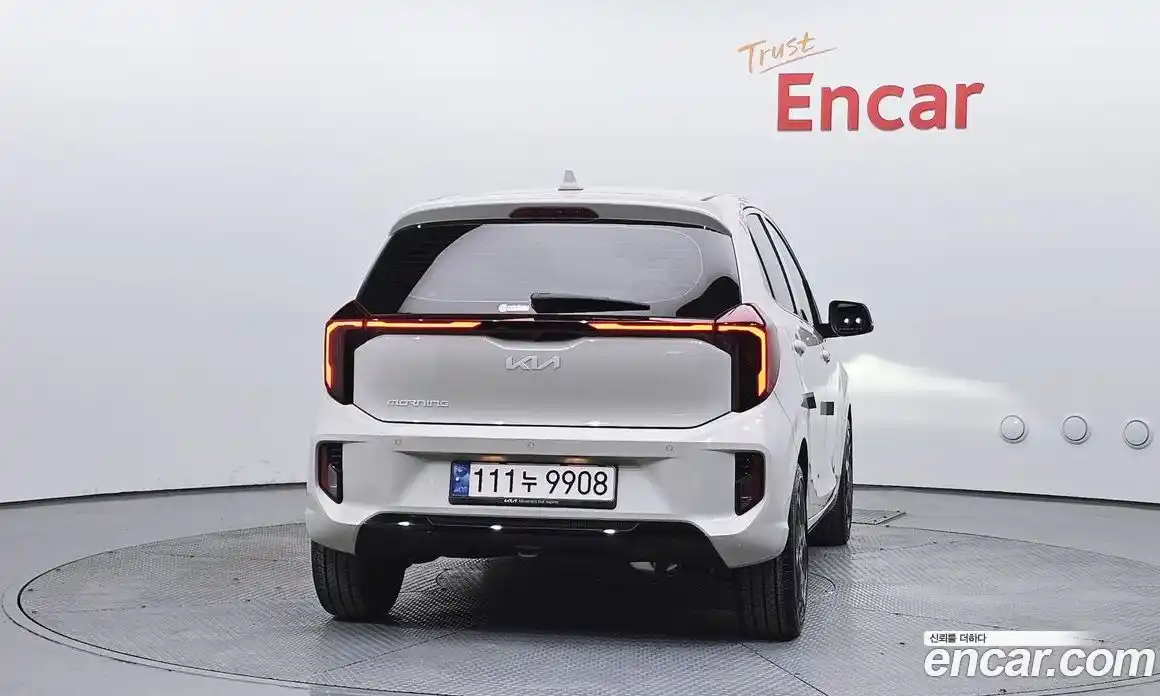 Kia Morning 2024 1.0 Автомат в Москве № 55851, фото 10