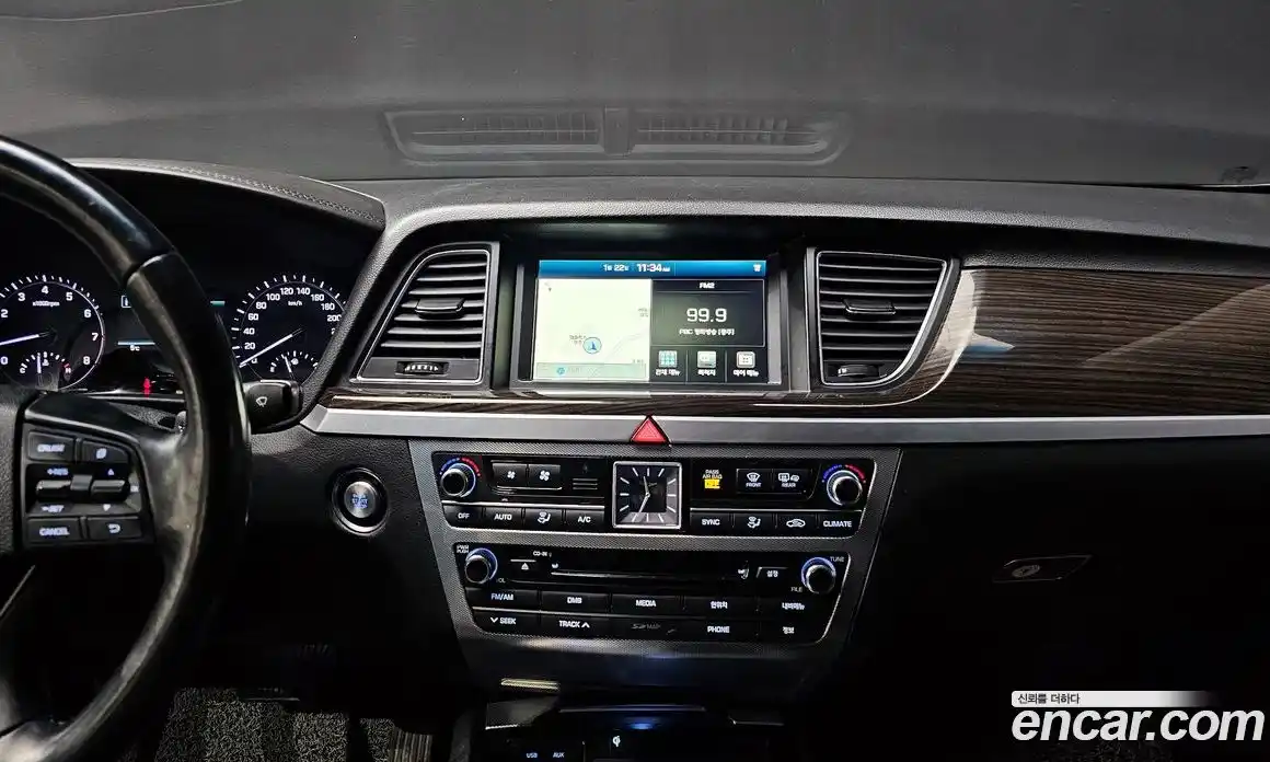 Genesis G80 2018 3.3 Автомат в Москве № 58755, фото 16