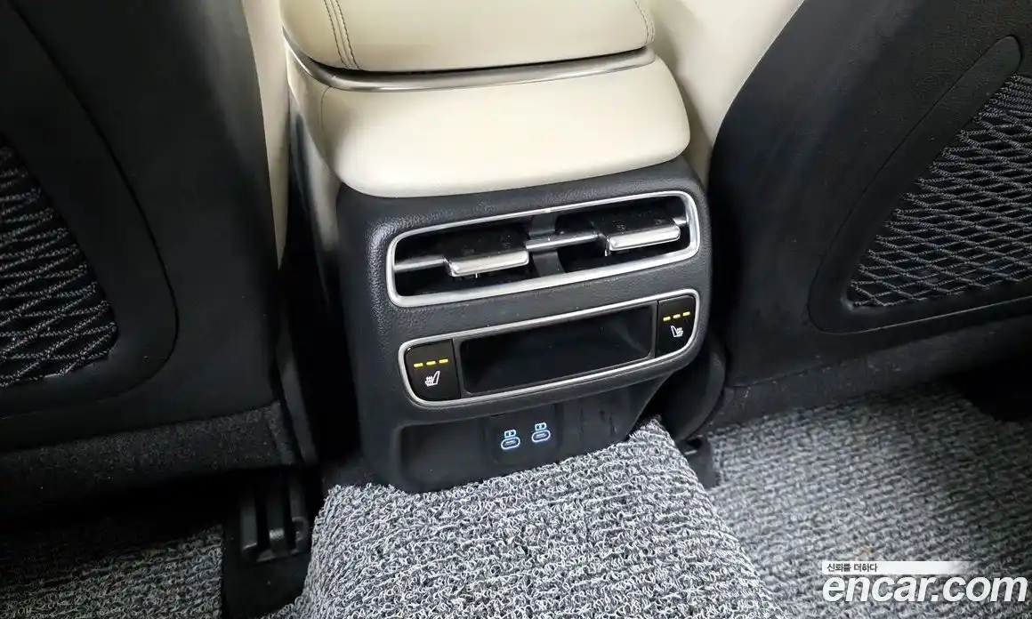 Genesis GV70 2025 2.5 Автомат в Москве № 59000, фото 12