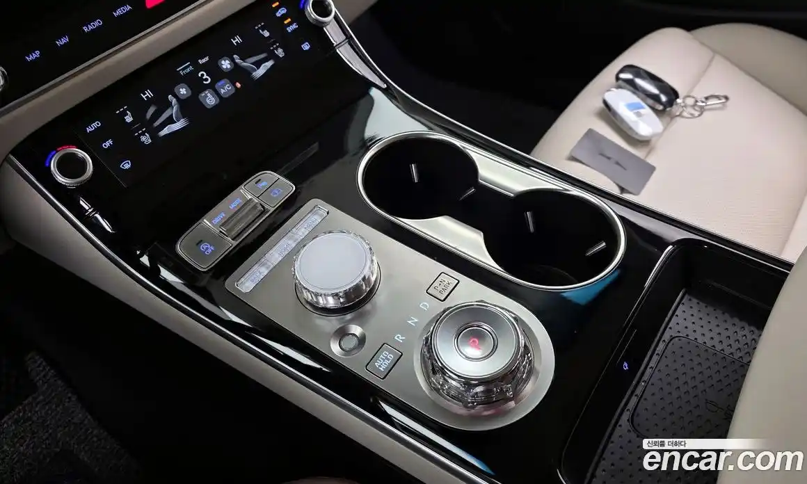 Genesis GV70 2025 2.5 Автомат в Москве № 59000, фото 8