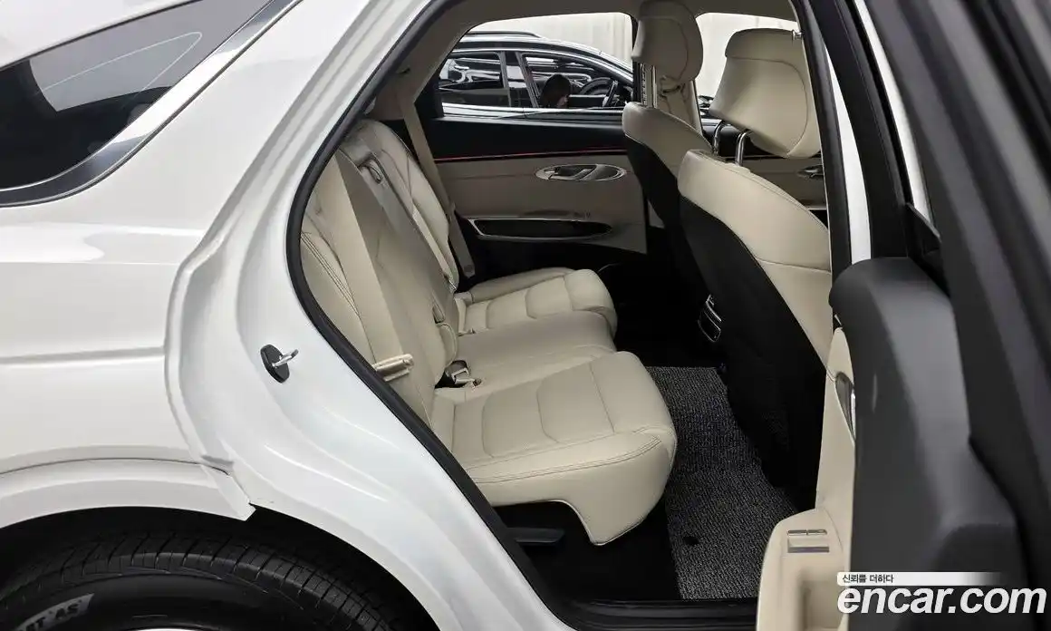 Genesis GV70 2025 2.5 Автомат в Москве № 59000, фото 10