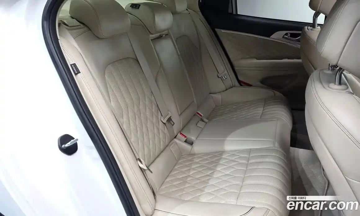 Genesis G70 2023 2.0 Автомат в Москве № 59407, фото 9