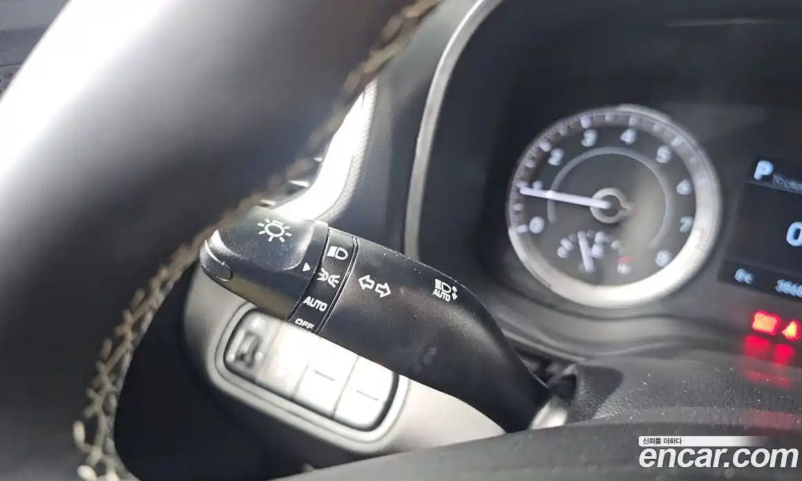 Hyundai Venue 2022 1.6 Автомат в Москве № 6387, фото 4