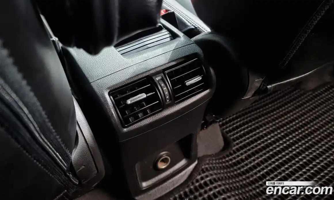 Chevrolet Orlando 2012 2.0 Автомат в Москве № 65865, фото 9