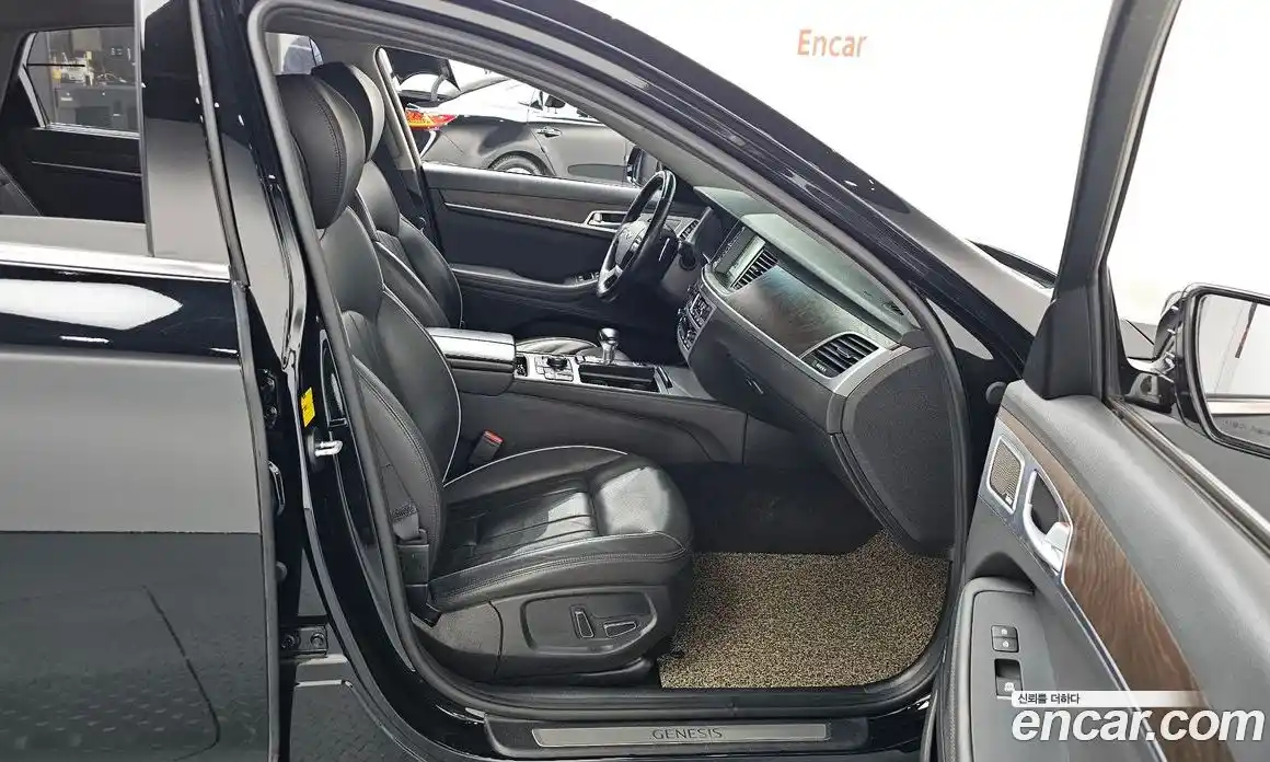 Genesis G80 2017 3.8 Автомат в Москве № 79404, фото 12