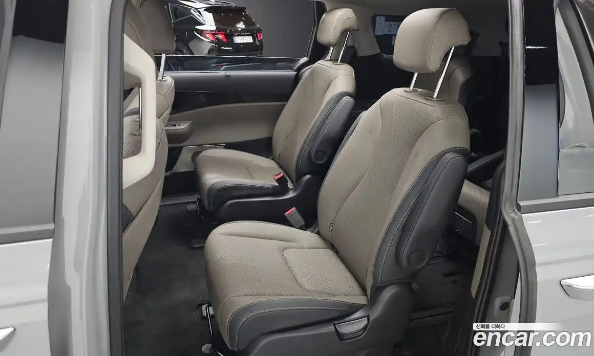 Kia Canival 2025 2.2 Автомат в Москве № 96841, фото 17