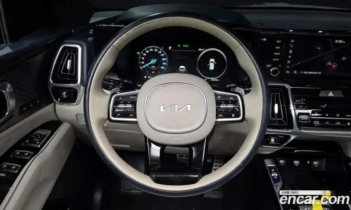 Kia Sorento 2023 1.6 Автомат в Москве № 102111, фото 13