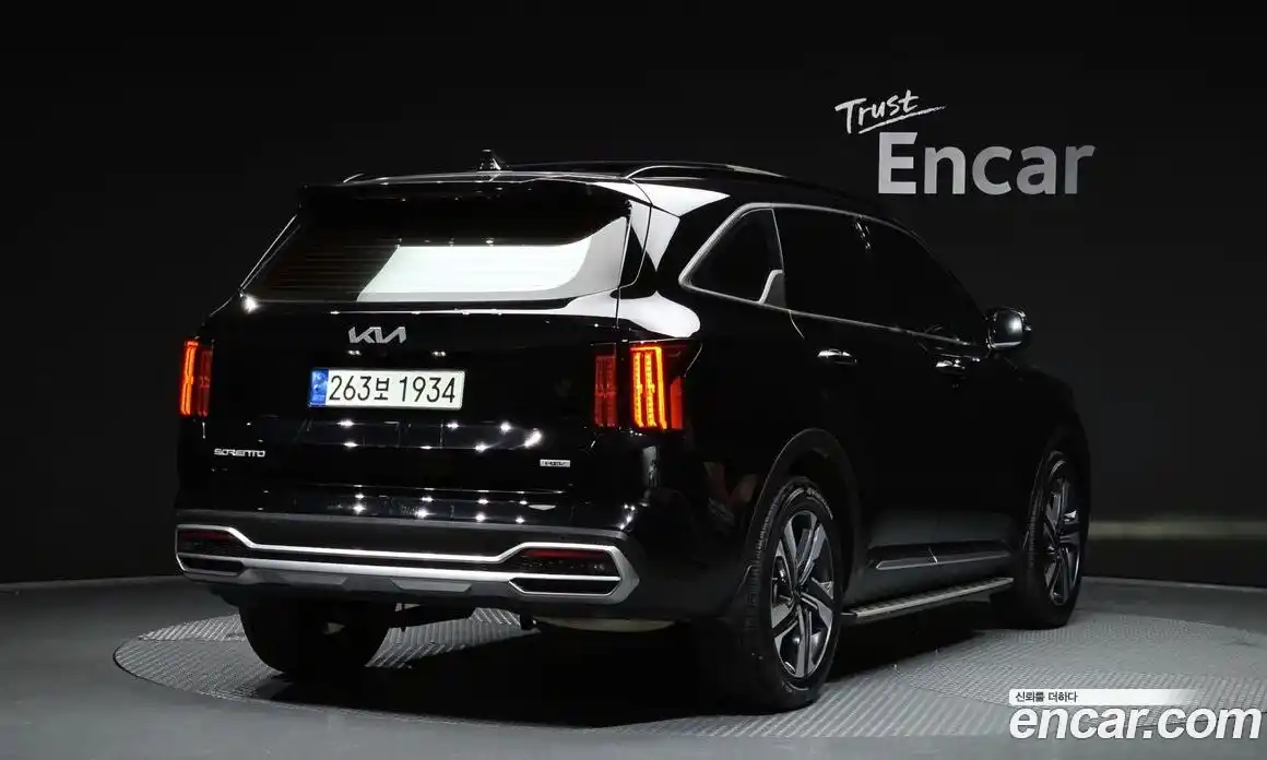 Kia Sorento 2023 1.6 Автомат в Москве № 102111, фото 17