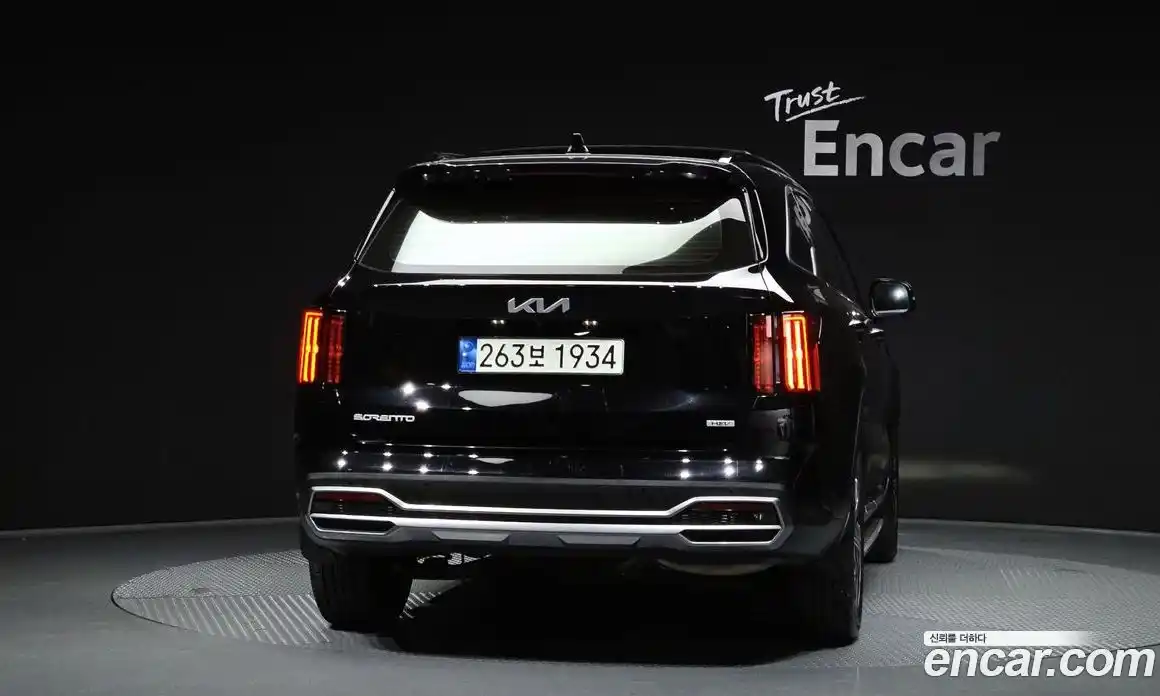 Kia Sorento 2023 1.6 Автомат в Москве № 102111, фото 10